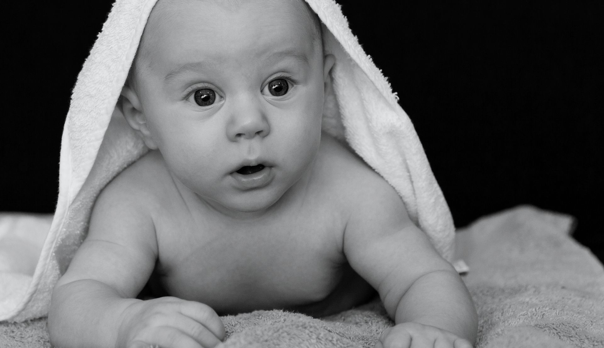Simple Tips to Help a Baby Learn Crawling