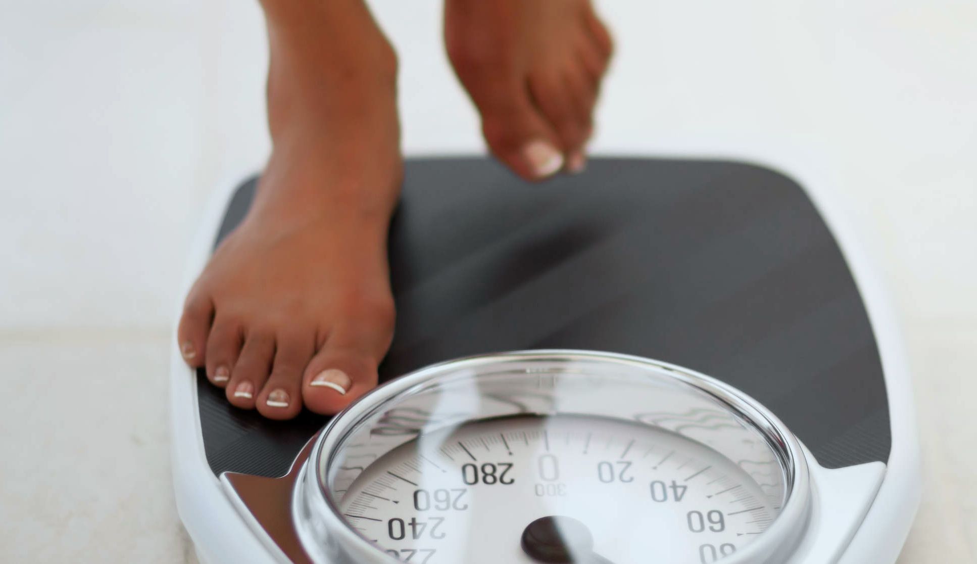 Weight Gain After Marriage: Reasons & Solutions
